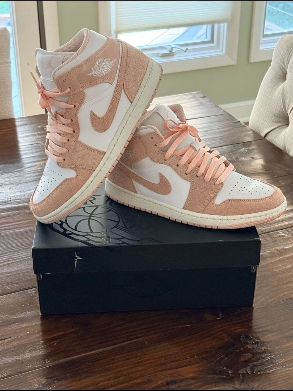 Nike Air Jordan 1 Mid Women's Pink/White Sneakers